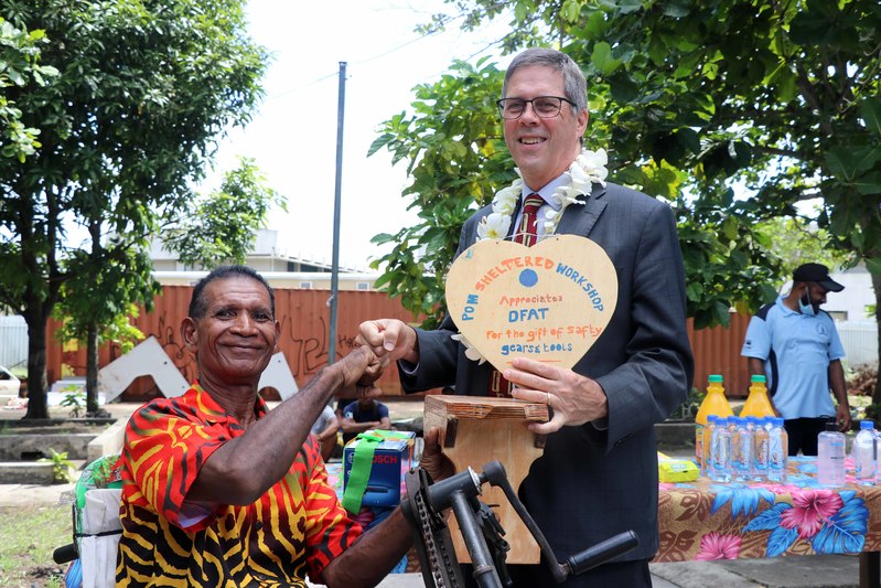 AUSTRALIAN H/COMMISSIONER CELEBRATES INTERNATIONAL DAY OF PERSONS WITH DISABILITIES