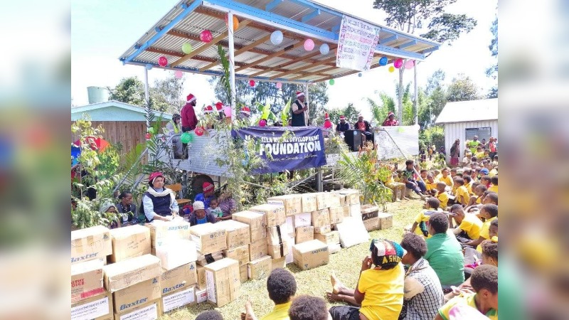 RURAL PRIMARY SCHOOLS IN HELA RECEIVE FREE LIBRARY BOOKS