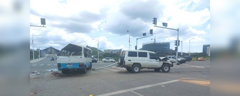 SERIOUS ACCIDENT ALONG WAIGANI BOULEVARD ROAD INVOLVING A POLICE ALLOCATED VEHICLE AND 25 SEATER PMV BUS