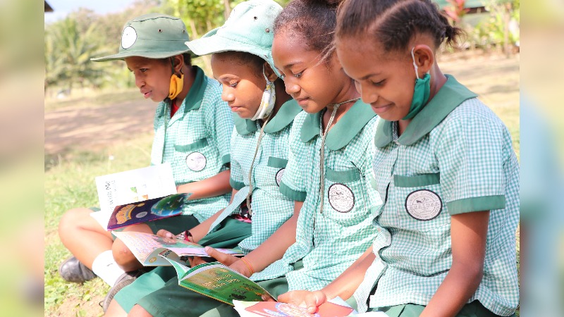 TEACHING TOGETHER: RIGO EDUCATORS COLLABORATE FOR IMPROVED STUDENT LEARNING