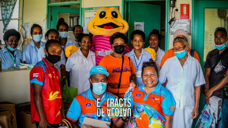 PARADISE FOODS LTD PAY VISIT TO PAEDIATRICS WARD IN ALOTAU