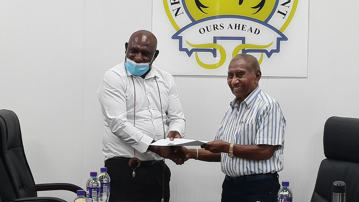 WORK ON KAVIENG INTERNATIONAL AIRPORT PROGRESSING