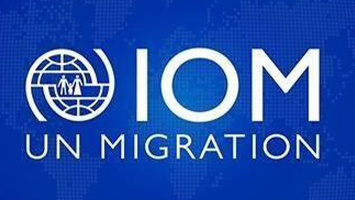 IOM FIJI REACHES OUT TO STRANDED PNG SEVEN