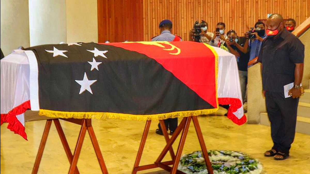 PM MARAPE PAYS LAST RESPECTS TO LATE MENDANI