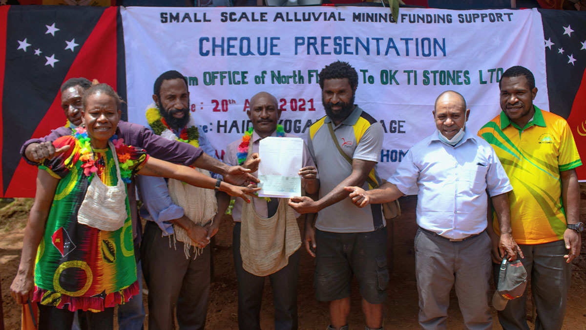 LOCAL COMPANY IN NORTH FLY DISTRICT TO COMMENCE ALLUVIAL BUSINESS