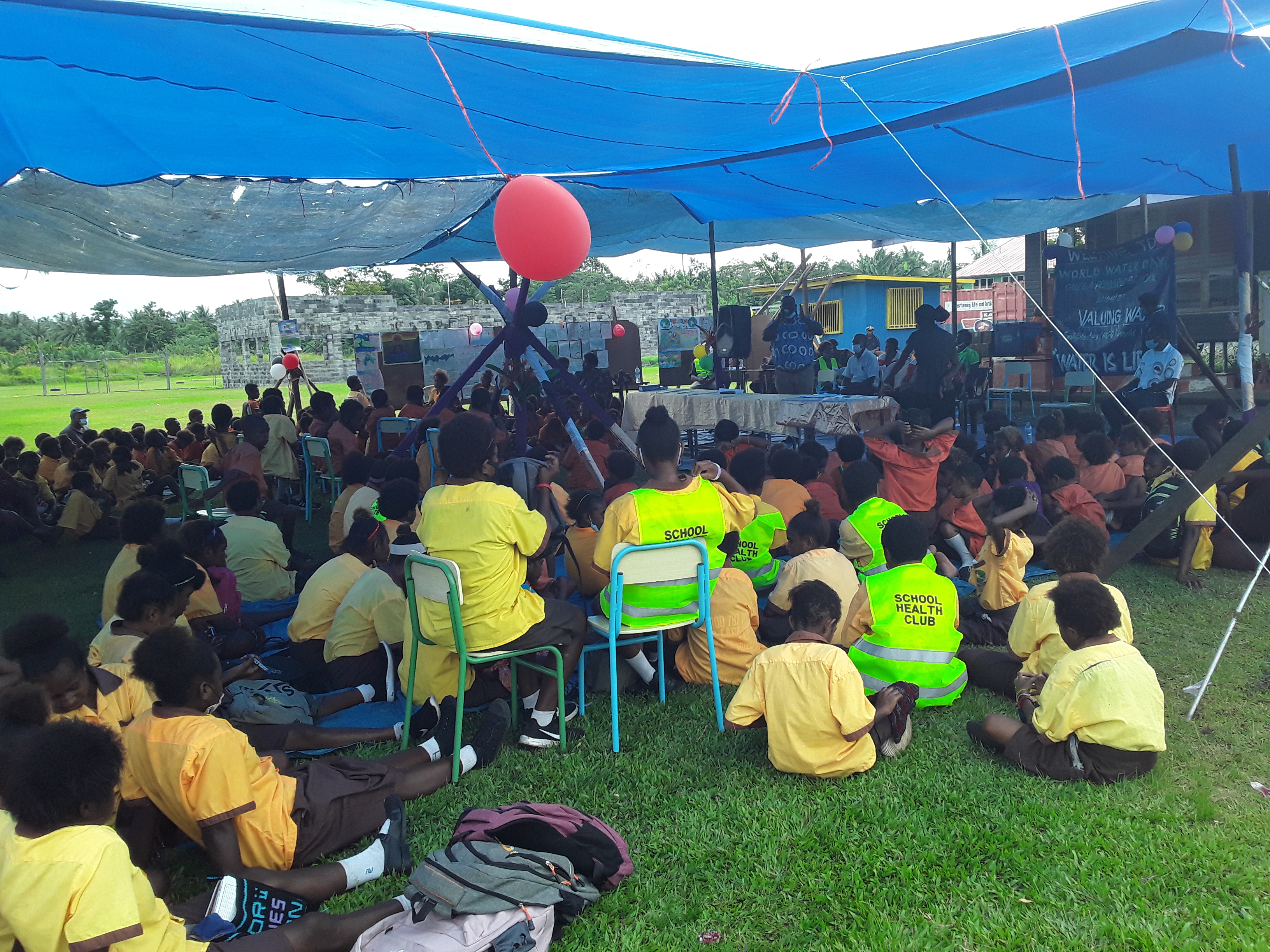 WATER FOR WOMEN FUND SUPPORTS LAE SCHOOL GARDEN PROJECT