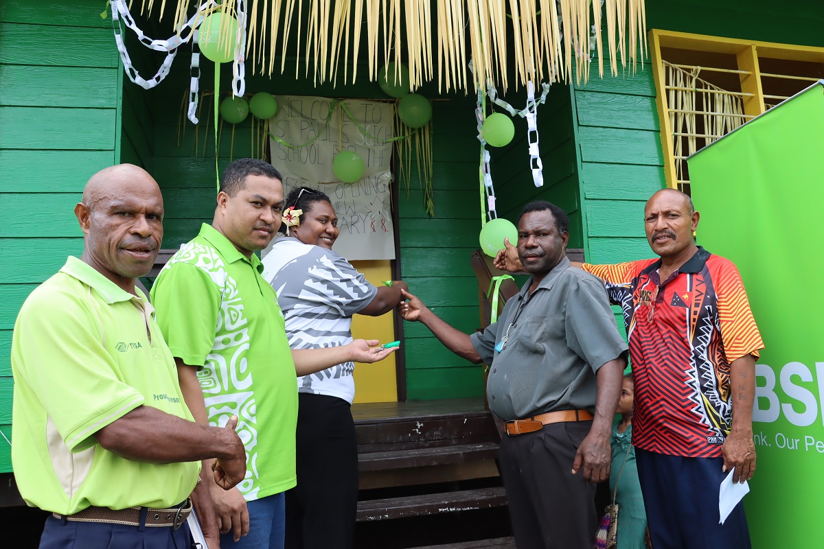 A LIBRARY FOR RURAL MEKEO SCHOOL