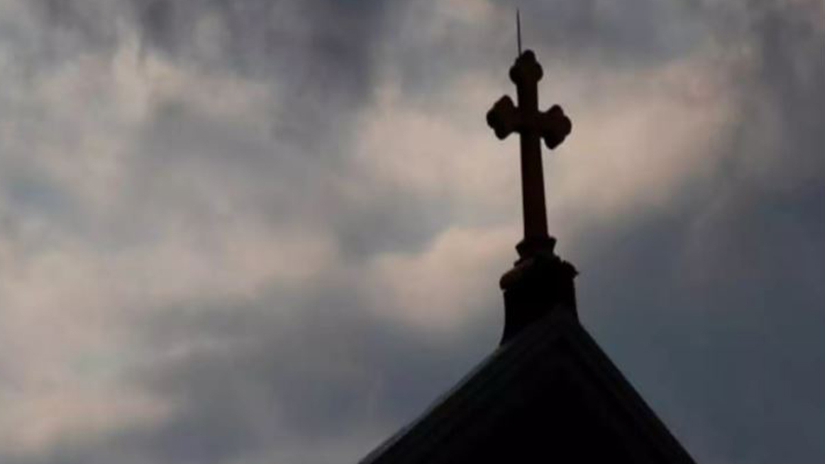 POLISH CHURCH REPORT LISTS SEX ABUSE OF OVER 300 CHILDREN