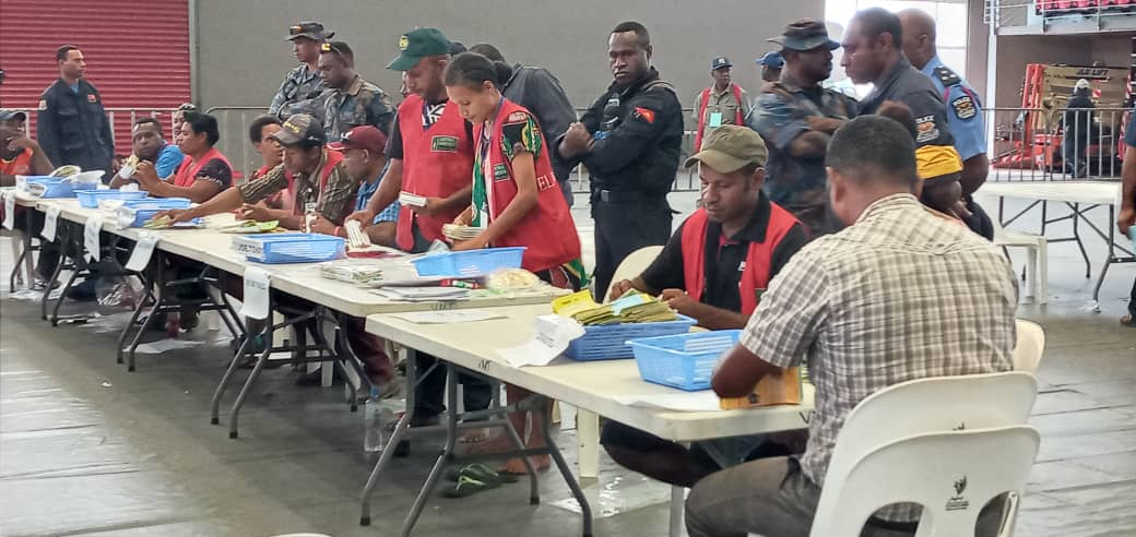 TOP 5 CANDIDATES REMAIN IN NORTH WEST BY-ELECTION AS ONLY FEMALE CANDIDATE ELIMINATED