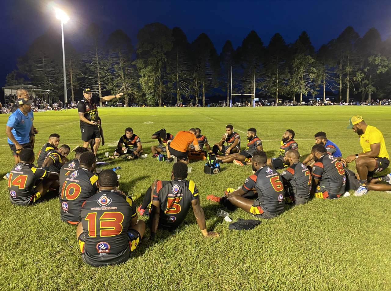 HUNTERS SURGE HOME TO TOPPLE PRIDE