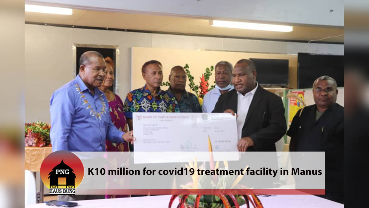 MARAPE PRESENTS K10 MILLION DUMMY CHEQUE TO MANUS PHA