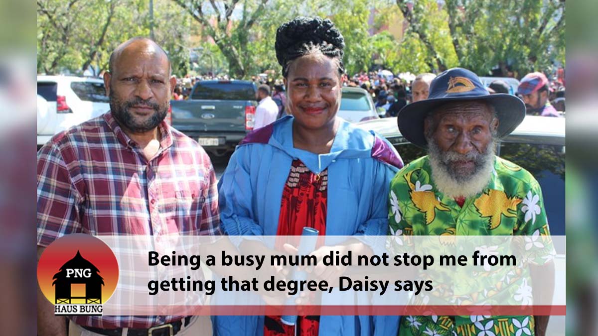 MUM OF 5 COMPLETES UNI, GRADUATES WITH LONG AWAITED DEGREE