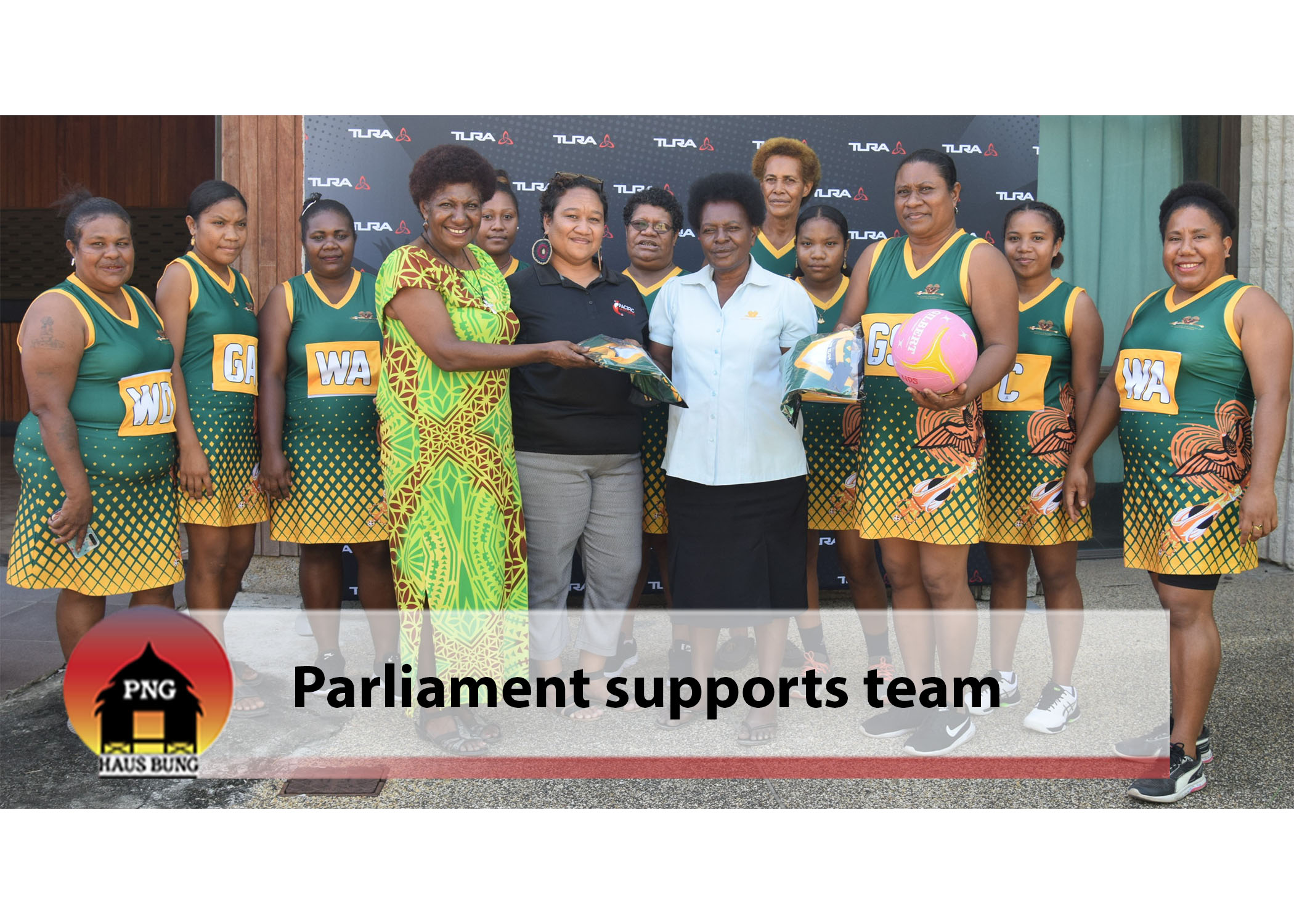 PARLIAMENTARY SERVICE NETBALL TEAM RECEIVES NEW UNIFORMS
