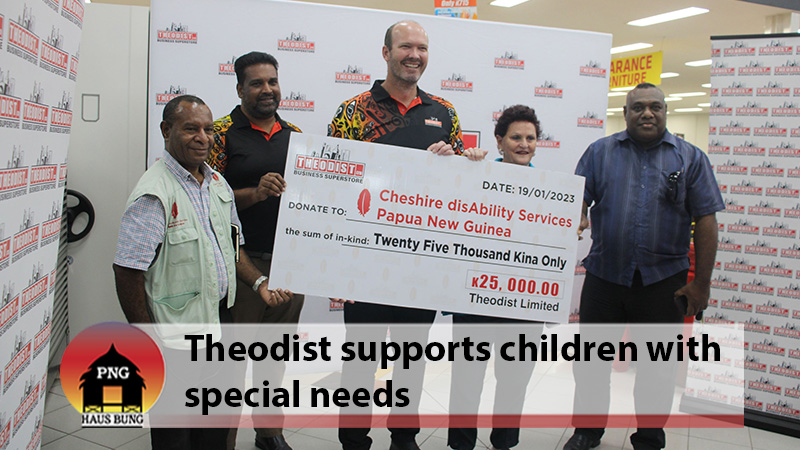 STATIONARY SHOP DONATES TO CHESHIRE DISABILTY SERVICES