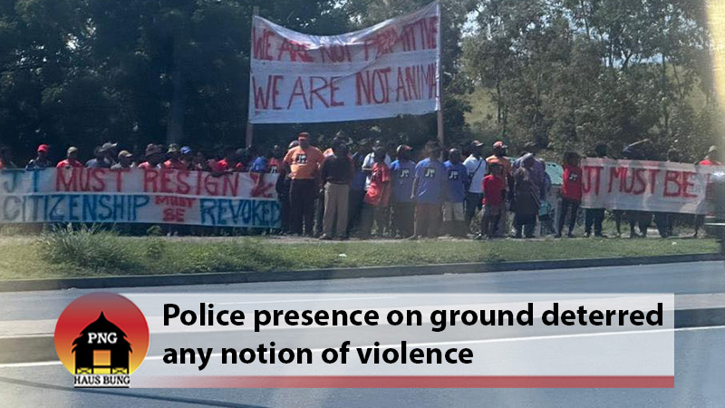 PNGTUC LEADS PEACEFUL PROTEST AT PARLIAMENT