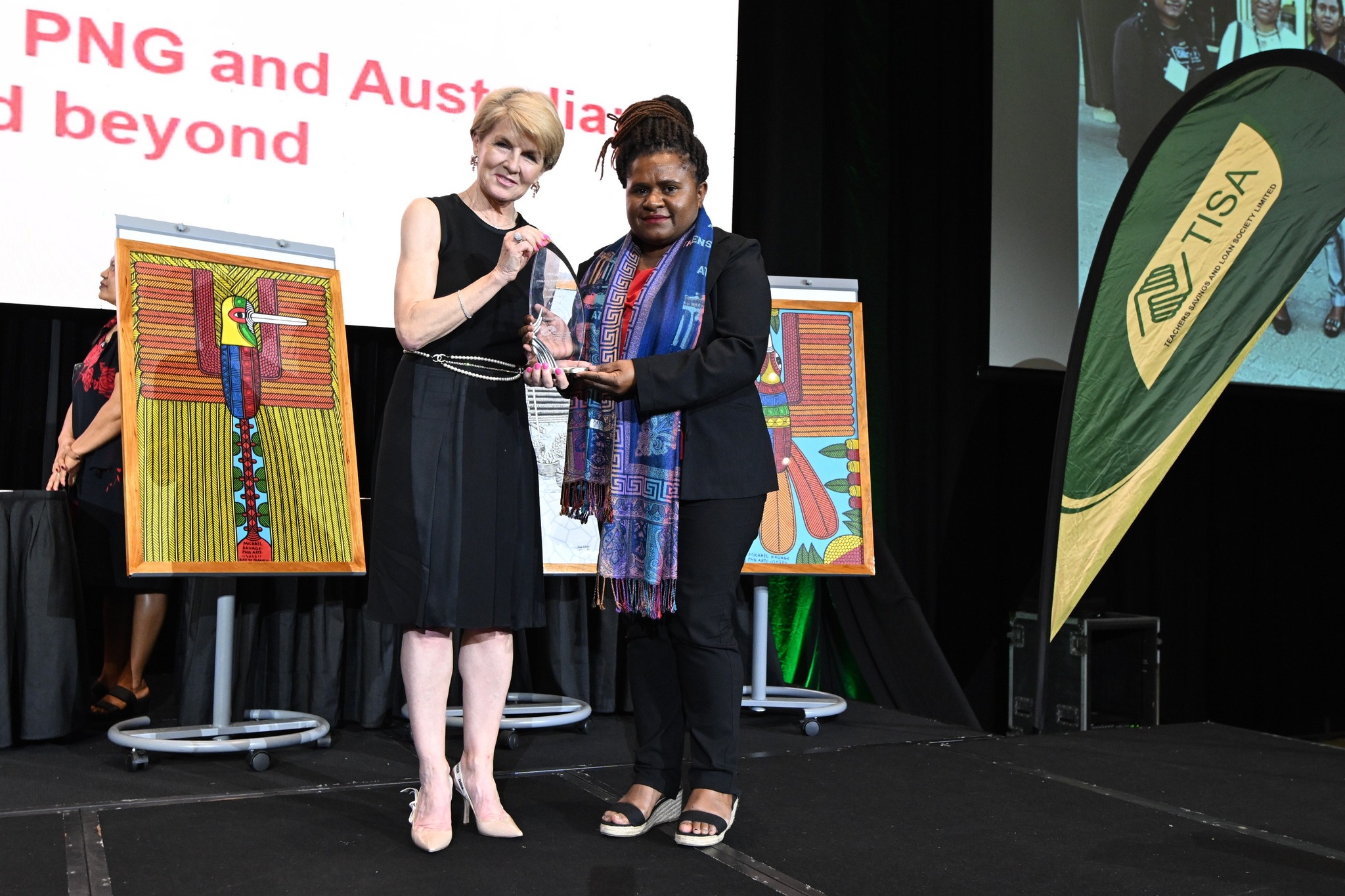 PNG AUSTRALIA ALUMNI AWARD WINNERS