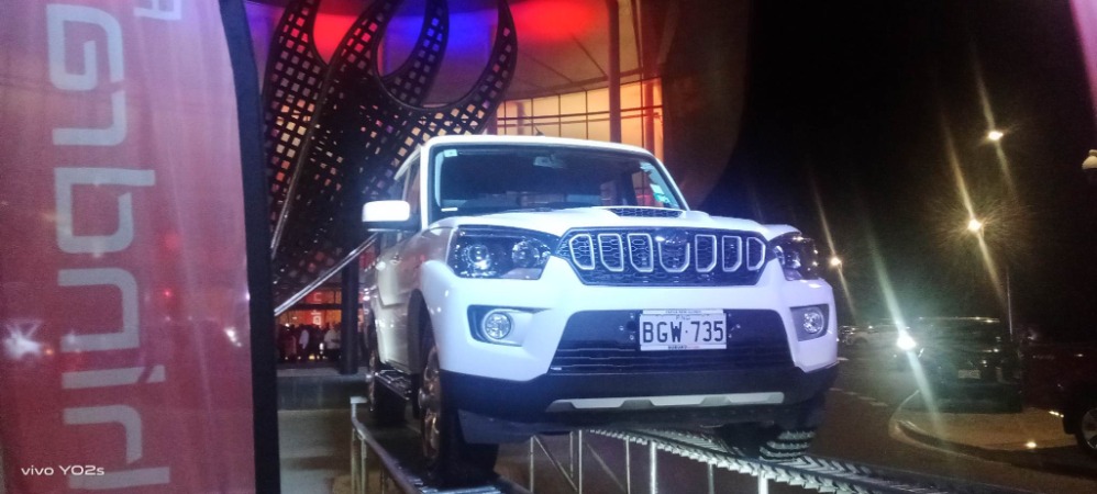MAHINDRA LANDS IN PNG