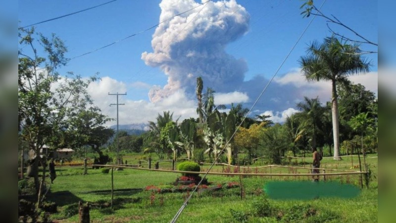 PEOPLE DISPLACED BY BOUGAINVILLE ERUPTION