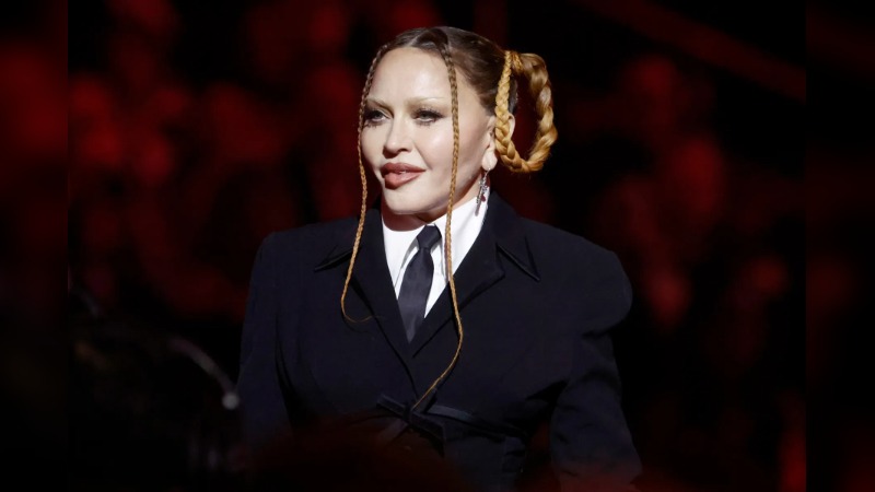 MADONNA FEELS LUCKY 'TO BE ALIVE' AFTER HOSPITALIZATION