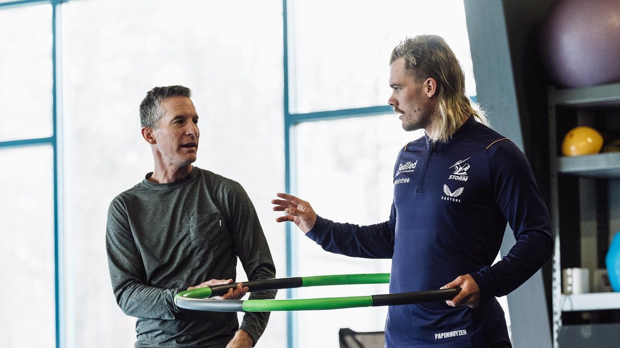 PAPENHUYZEN SET FOR 384-DAYS RETURN