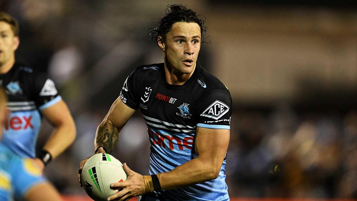 SHARKS ALL CLASS IN BIG WIN OVER TITANS