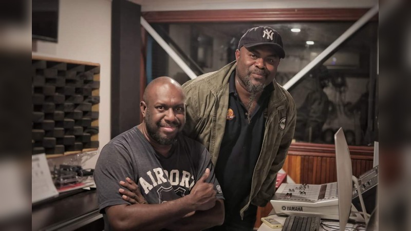 ANSLOM WINS TWO MORE AMERICAN MUSIC AWARDS