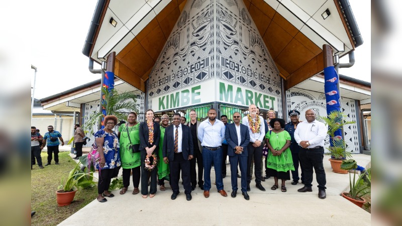 WNB, AUS & NZ OFFICIALLY OPEN NEW KIMBE MARKET