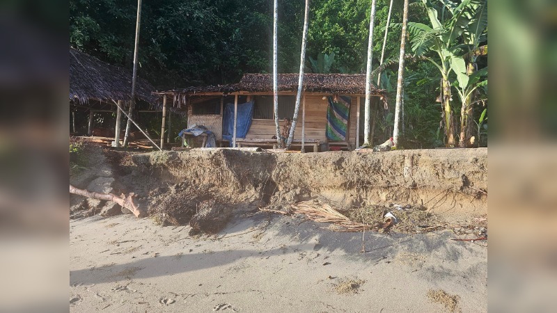 TOUR OPERATOR PARTNERS TO STOP BUSAMANG COASTLINE EROSION