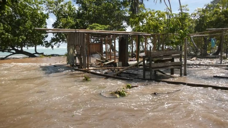 HIGH SURGE OF KING TIDES HIT EAST COAST OF NEW IRELAND