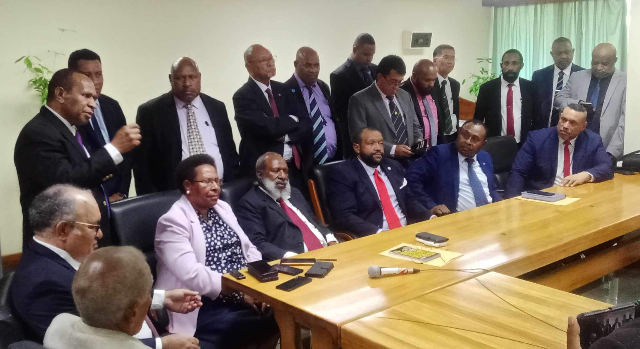 OPPOSITION HOPES TO CONVINCE MPs TO JOIN THEM