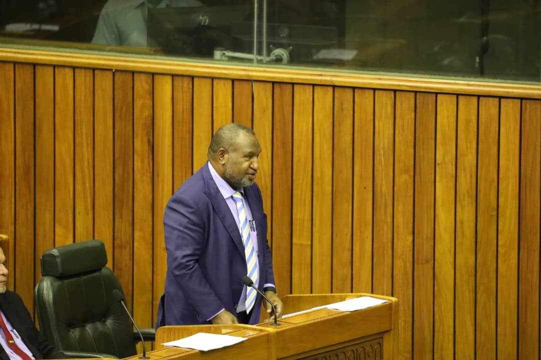 PM THANKS MEMBERS FOR THEIR CONFIDENCE IN HIM