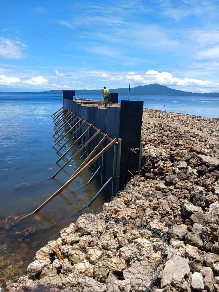 WATOM ISLAND JETTY UNDER MAINTENANCE