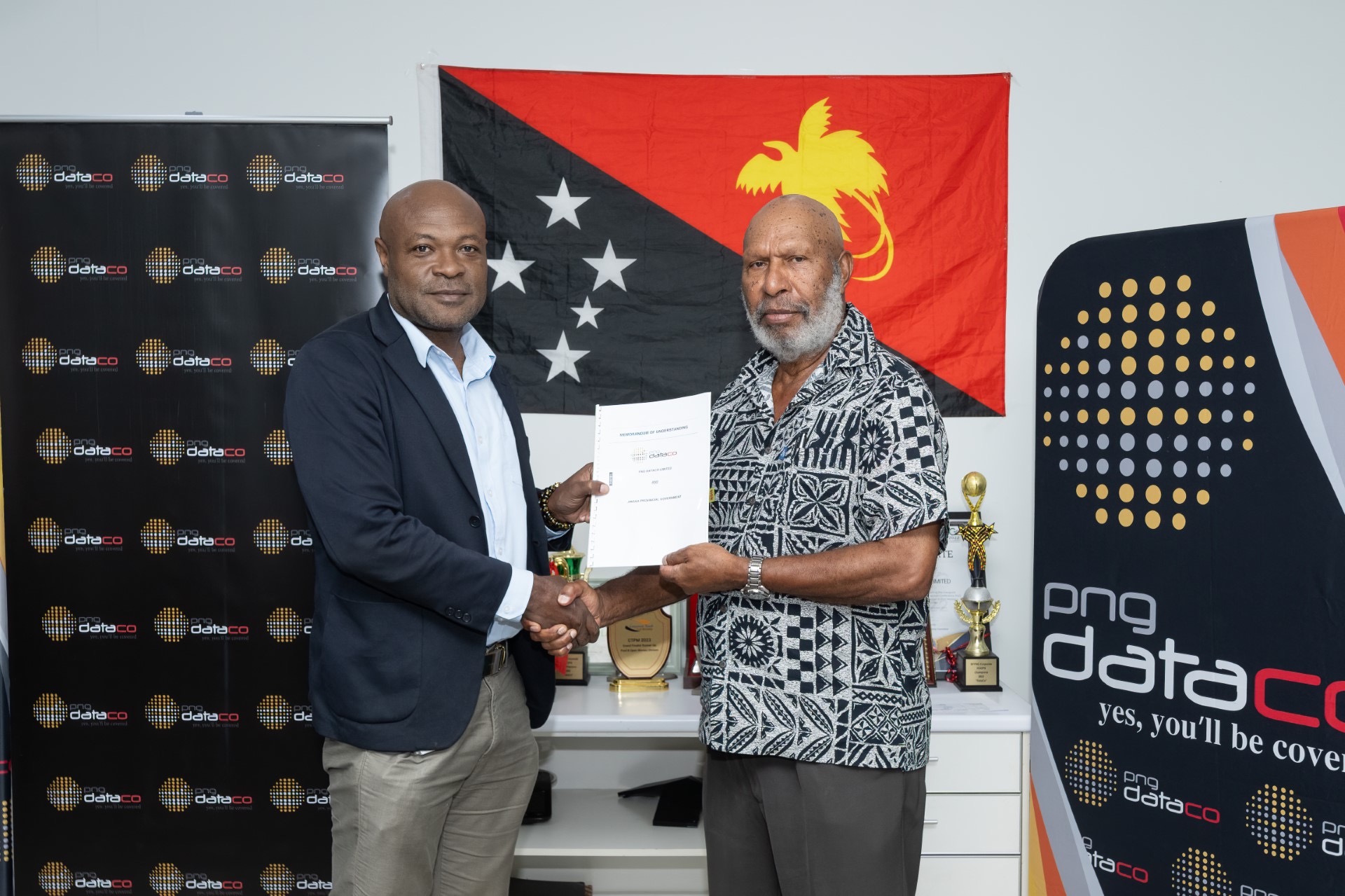 PNG DATACO & JIWAKA SIGNS MOU TO ENHANCE DIGITAL CONNECTIVITY