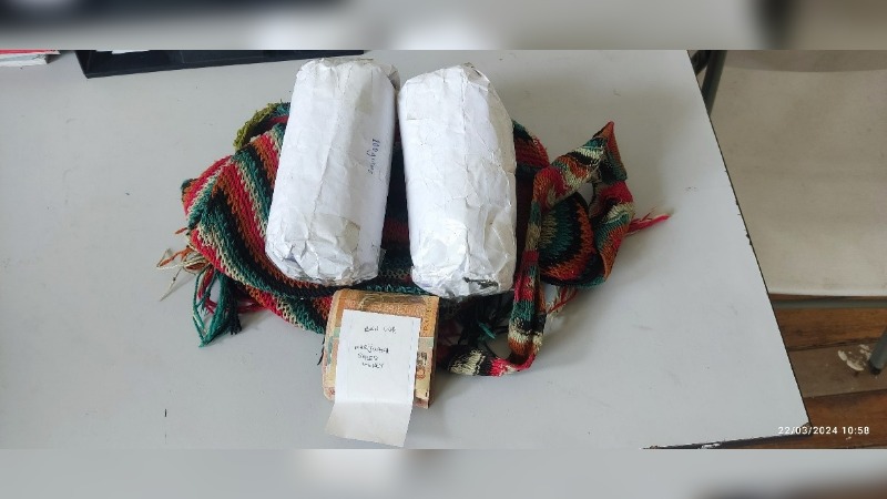 12 DRUG DEALERS IN GULF GET 30-YEARS JAIL TERM