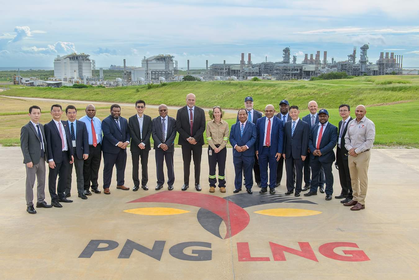 Kphl Sells First Lng Cargo On Spot Market