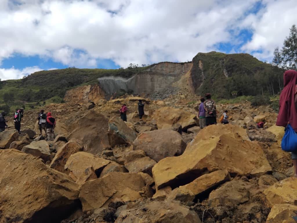 RELIEF SUPPLIES ON GROUND FOR DISTRIBUTION: PM MARAPE