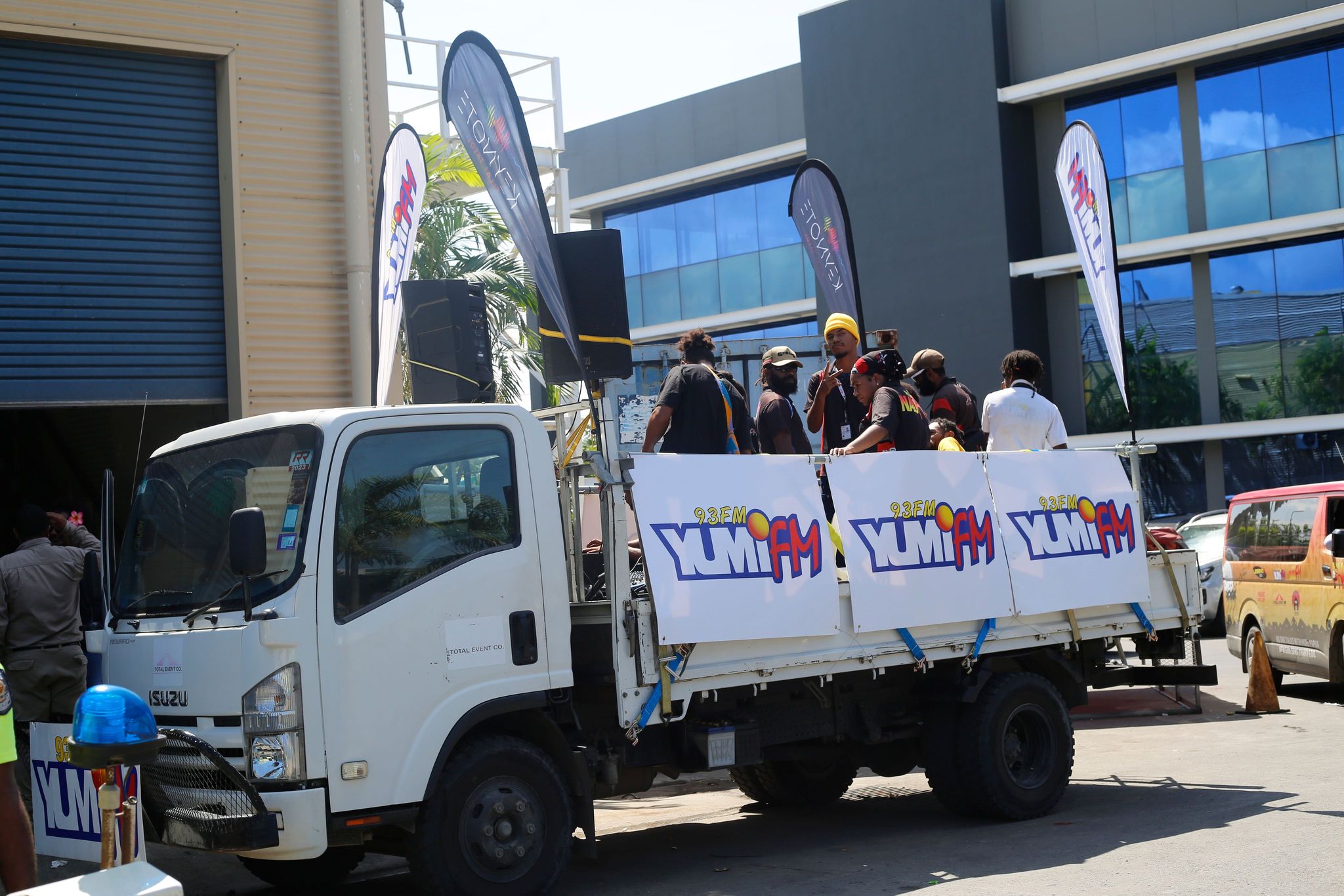 YUMI FM PNG MUSIK AWARDS ROAD SHOW