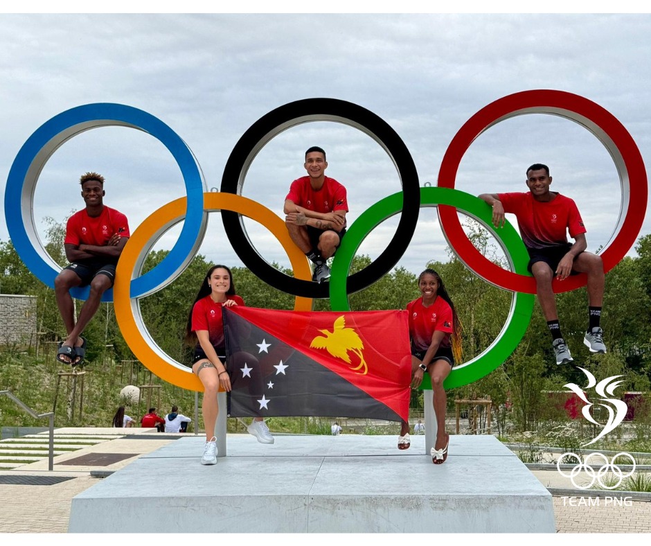 TEAM PNG READY TO FLY KUMUL FLAG AT PARIS 2024 OLYMPICS