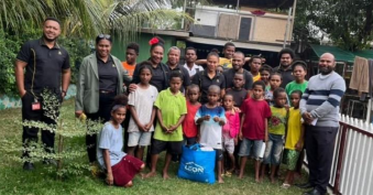 LIFE PNG CARE GETS GENEROUS DONATION FROM KINA BANK