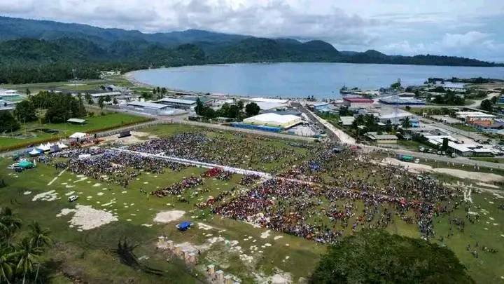 SECURITY TEAMS ENSURE POPE’S SAFETY