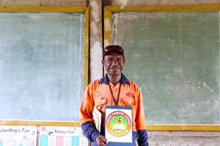 VOLUNTEER TEACHER ON A MISSION TO EDUCATE