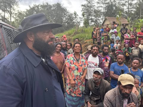 OBURA- WONENARA CELEBRATES OPENING OF ANDADARA ROAD