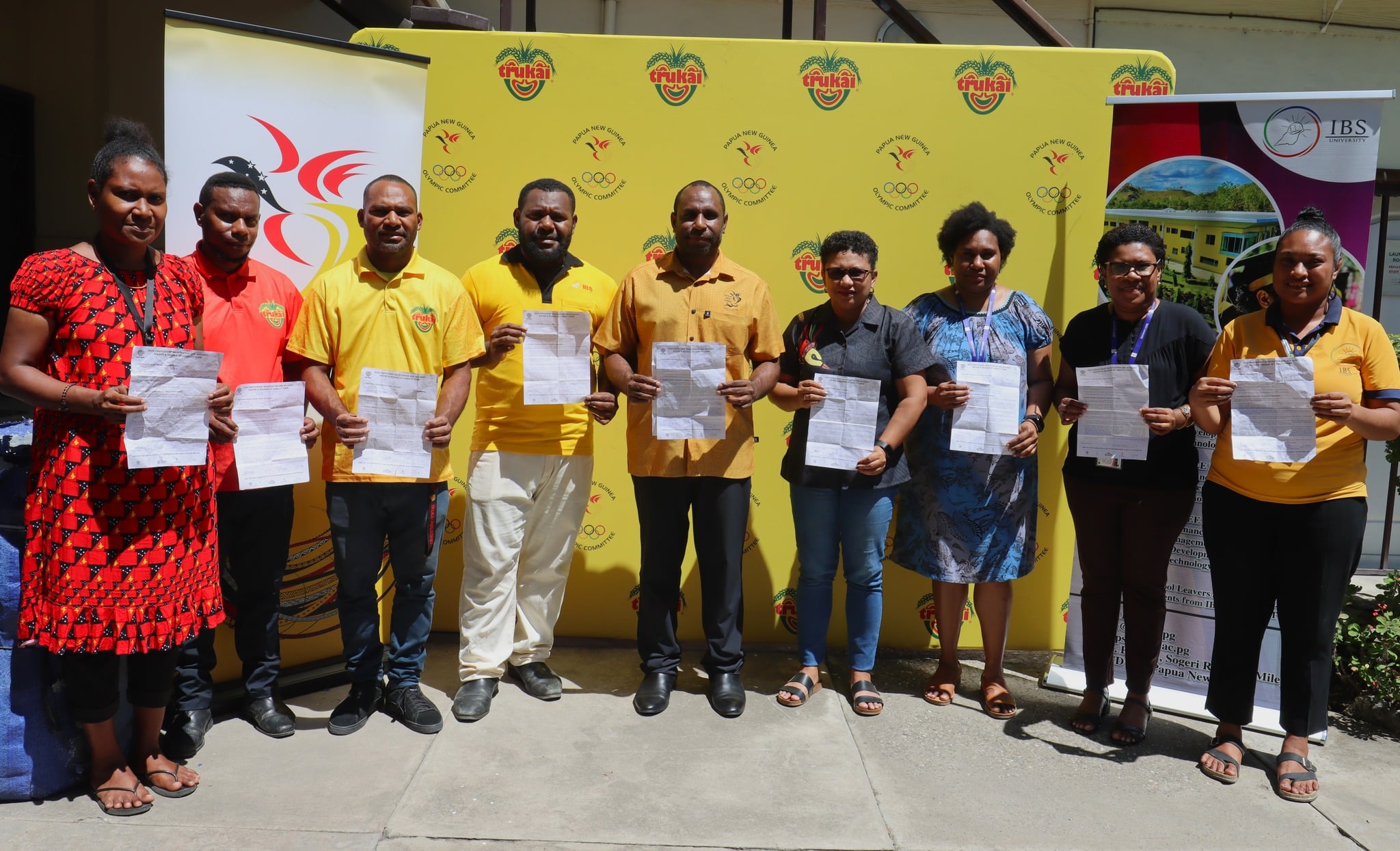 PNGOC & IBSU BRIDGING EDUCATION & SPORTS