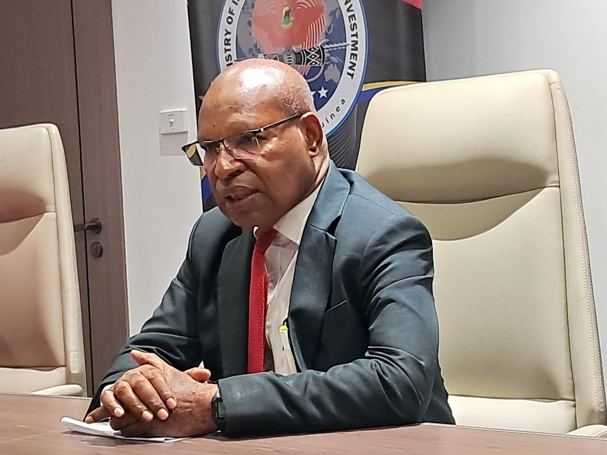 MINISTER MARU LAUNCHES OPERATION “STON BRUKIM STON”