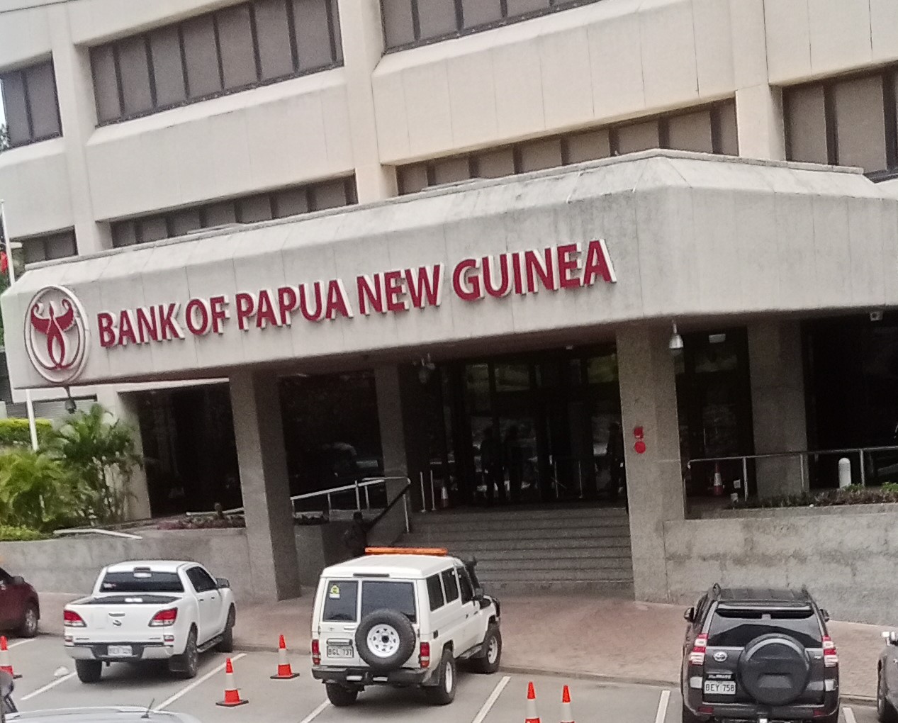MPC MAINTAINS THE KINA FACILITY RATE AT 4%