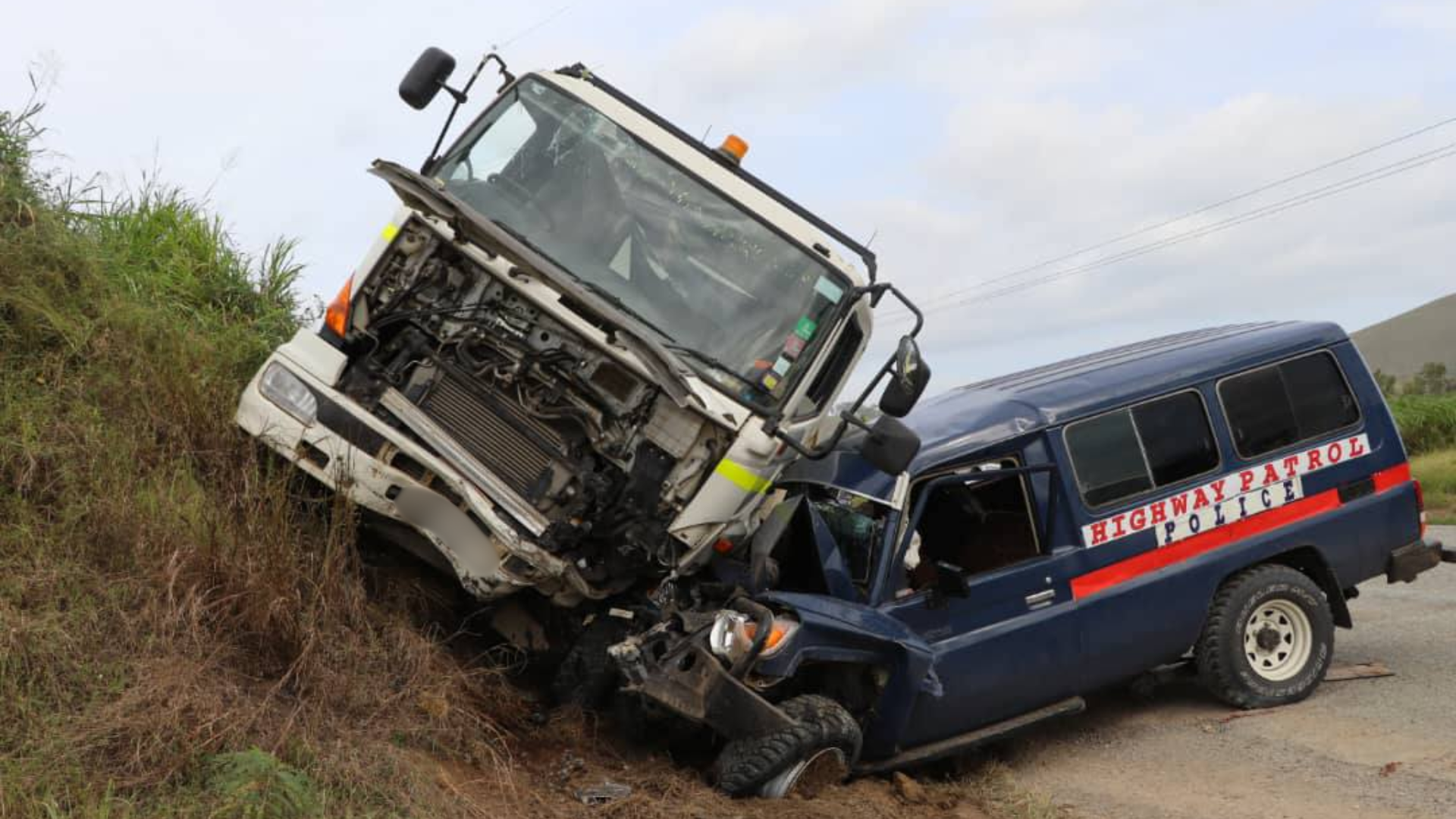 FIVE POLICE OFFICERS INJURED IN CAR CRASH
