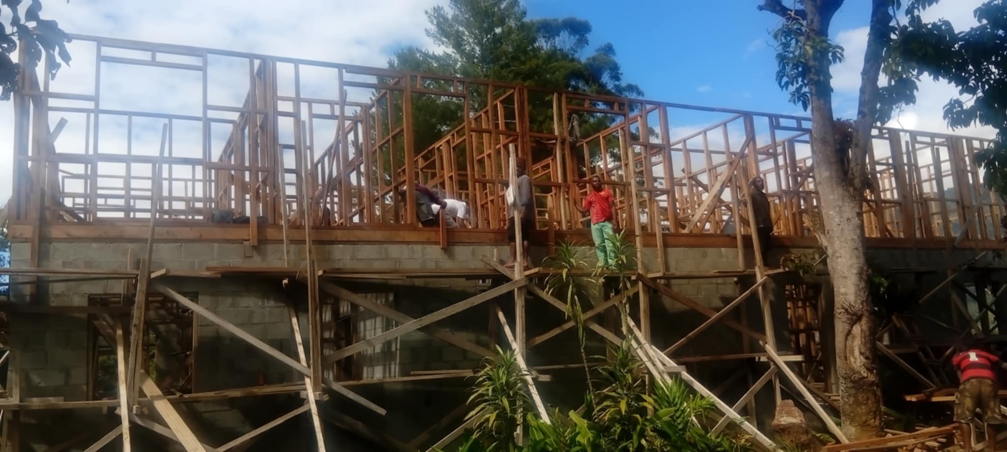 EPENDA SCHOOL BUILDING COMPLEX MAKING STEADY PROGRESS