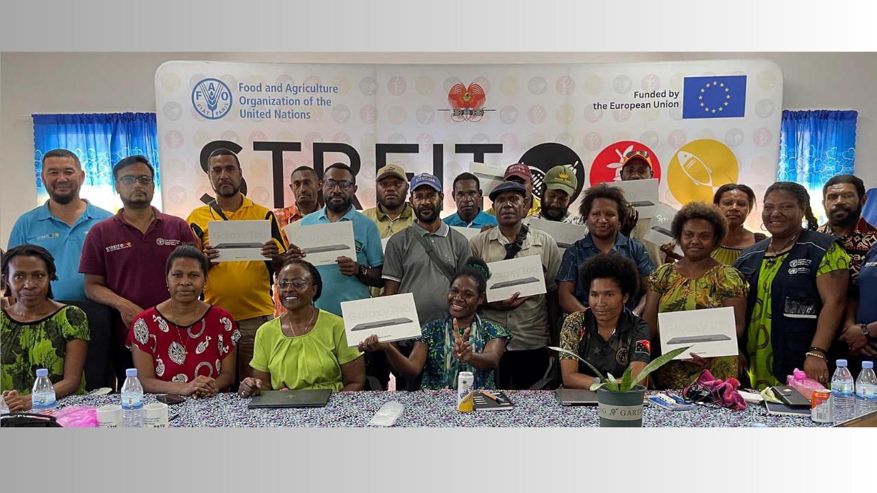 FAO & STREIT TRAINS 59 COCOA BOARD OFFICERS