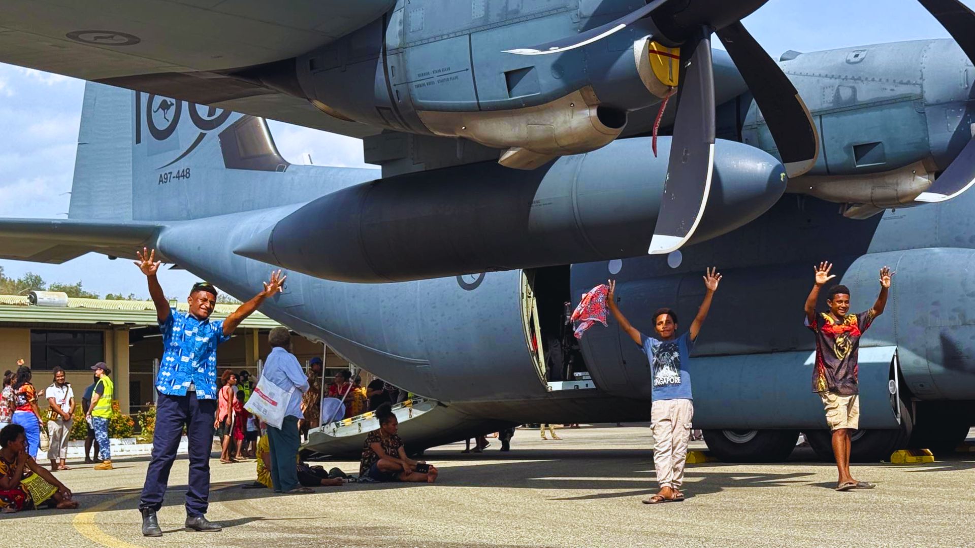 GOOD TURNOUT AT PNGDF STATIC AIR DISPLAYÂ