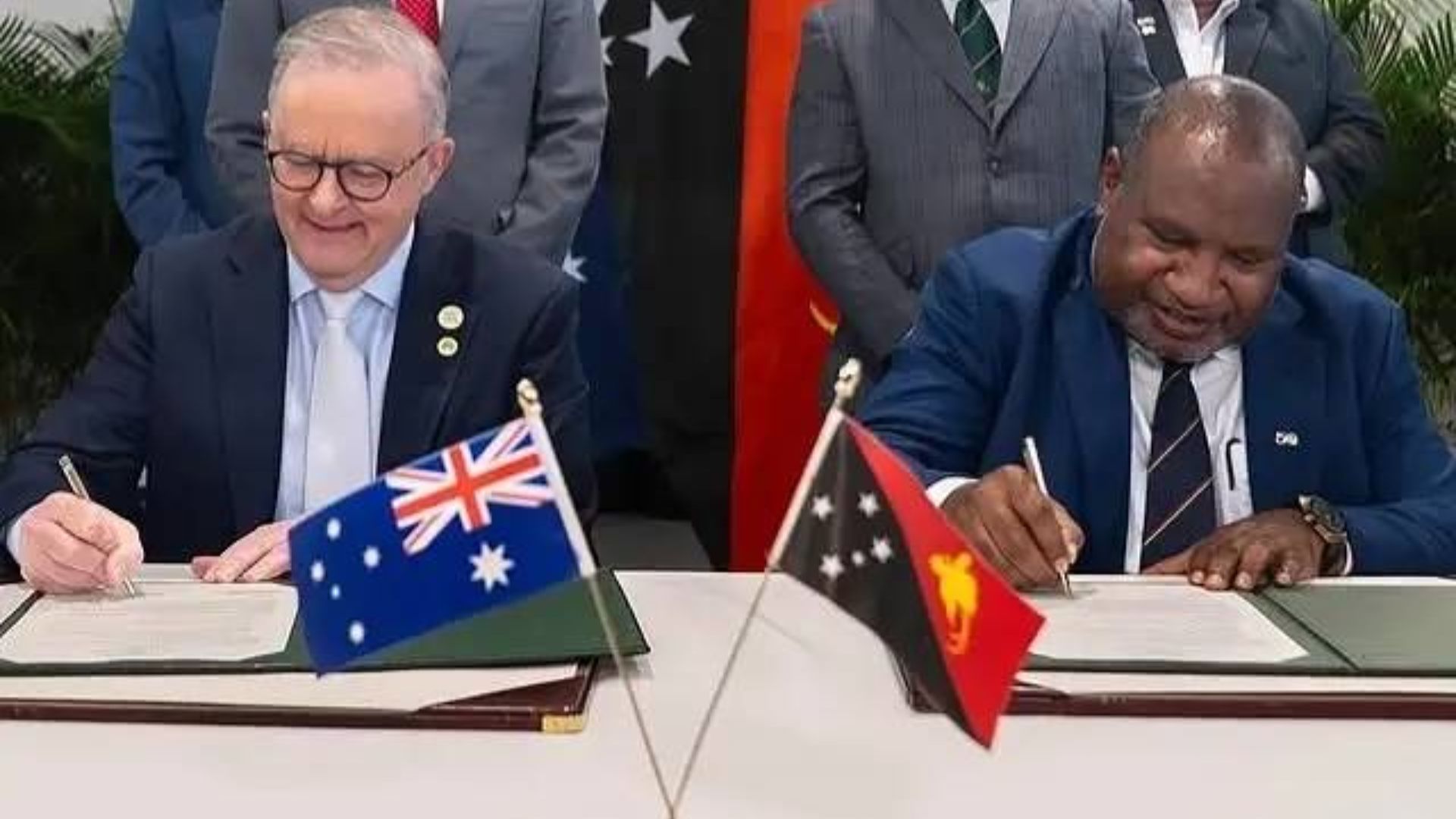 PAPUA NEW GUINEA AND AUSTRALIA AGREE ON HISTORIC DEFENCE PACT
